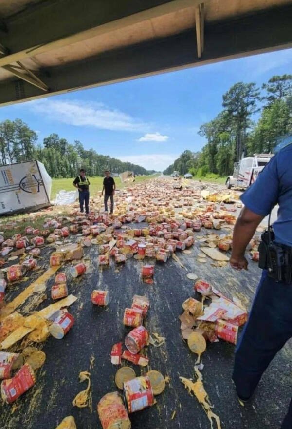 Bad Days Happen (24 pics)