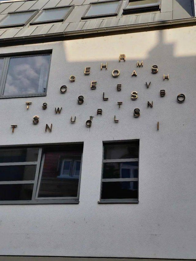 Strange Finds And Situations (45 pics)