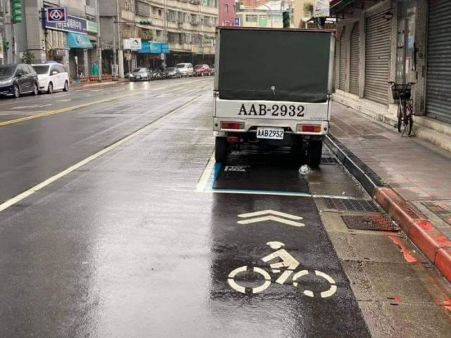 Strange Finds And Situations (45 pics)