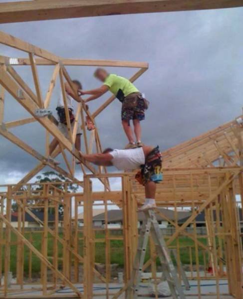 They Don't Care About Safety (44 pics)
