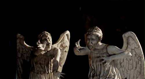 Creepy Facts (15 gifs) Creepy Facts (15 gifs)