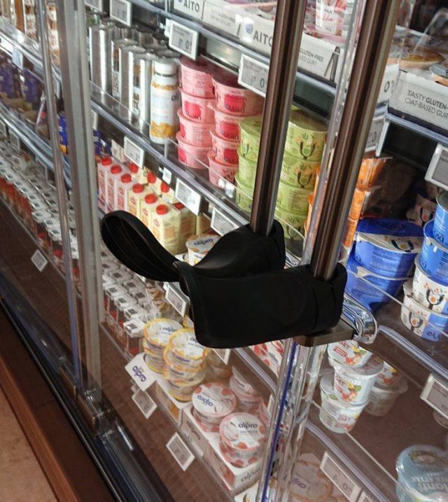 Unusual Finds In Supermarkets (17 pics)