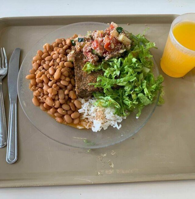 School Lunches In Different Countries (26 pics)