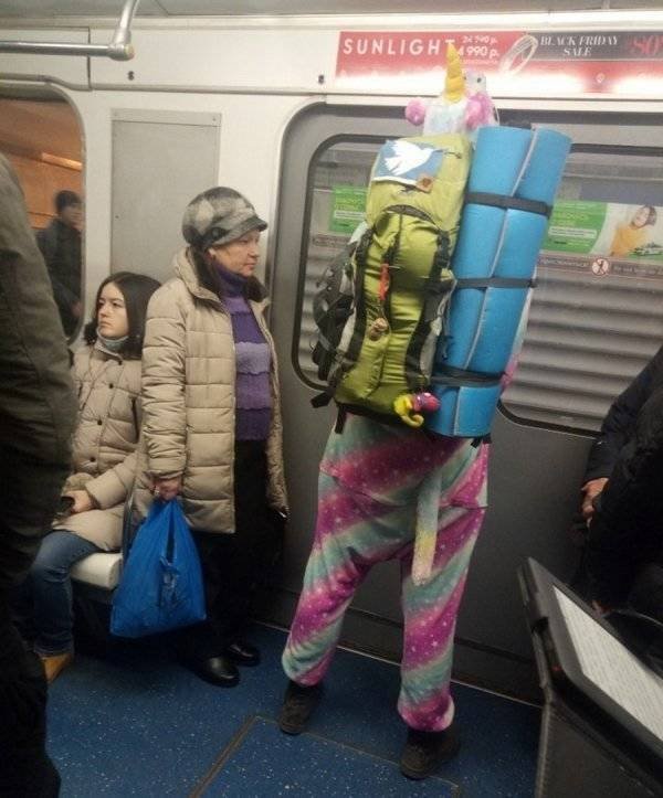 Strange People In The Subway (44 pics)