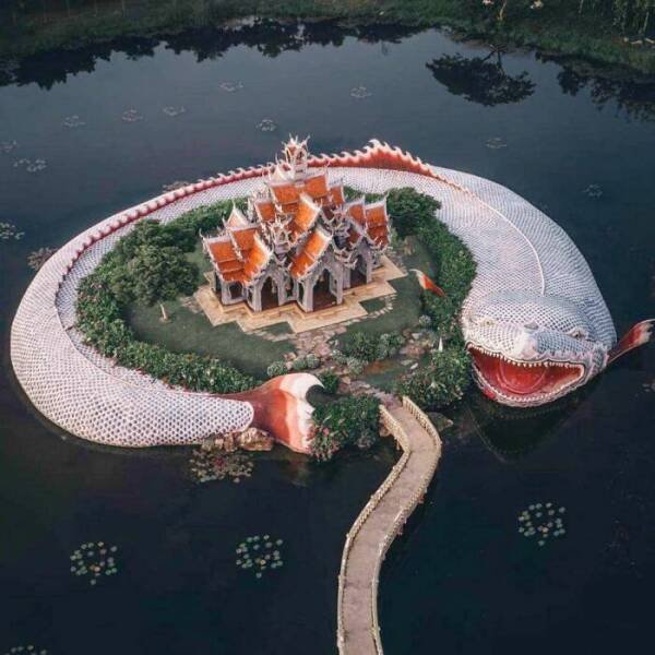 Unusual Designs (35 pics)
