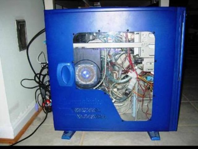 Awesome Custom PC Case Designs (45 pics)