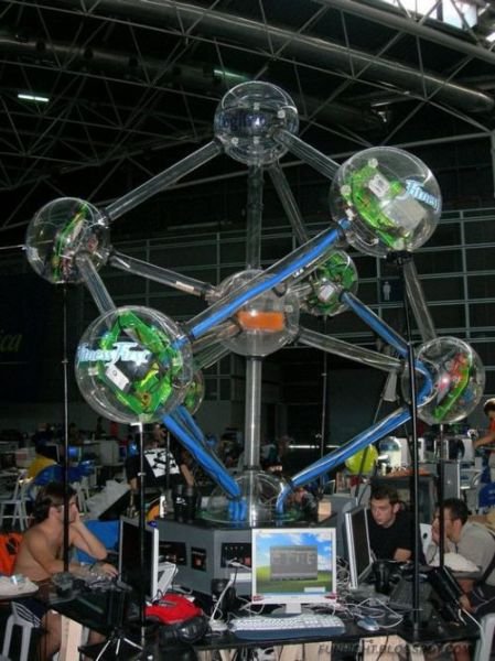 Awesome Custom PC Case Designs (45 pics)