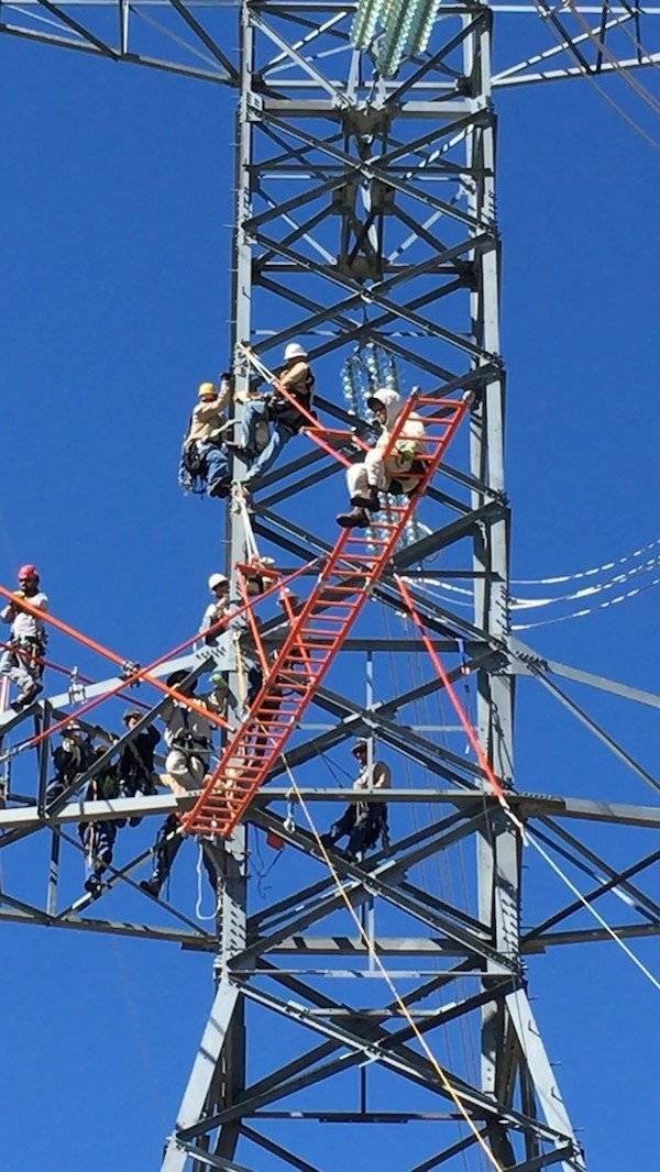 Funny Work Photos (50 pics) Funny Work Photos (50 pics)