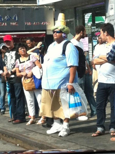 What Is Going On Here? (47 pics)