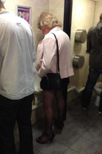 What Is Going On Here? (47 pics)