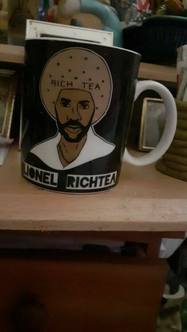 Unusual Finds In Thrift Shops (20 pics)