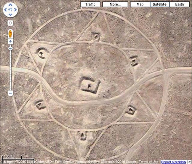 Unusual Geoglyphs (20 pics)
