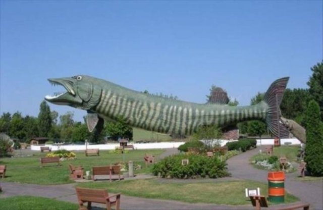 Giant Things (34 pics)