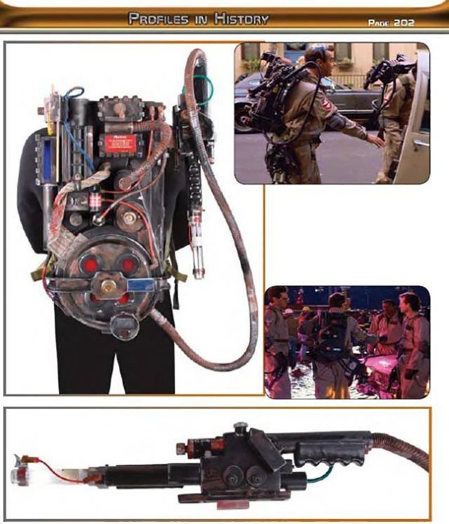Sold Props From Popular Movies (33 pics)
