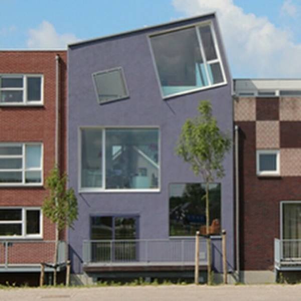 Strange Architecture (30 pics)