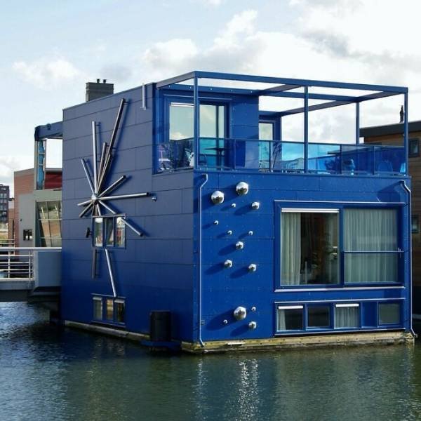 Strange Architecture (30 pics)