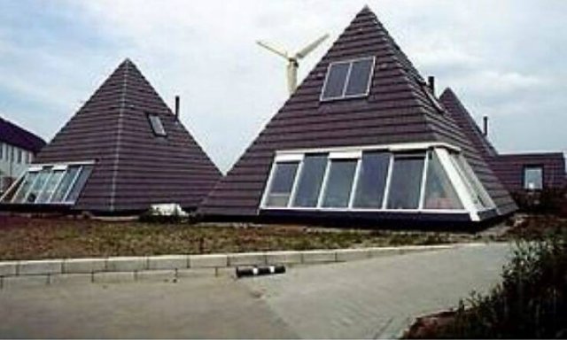 Strange Architecture (30 pics)