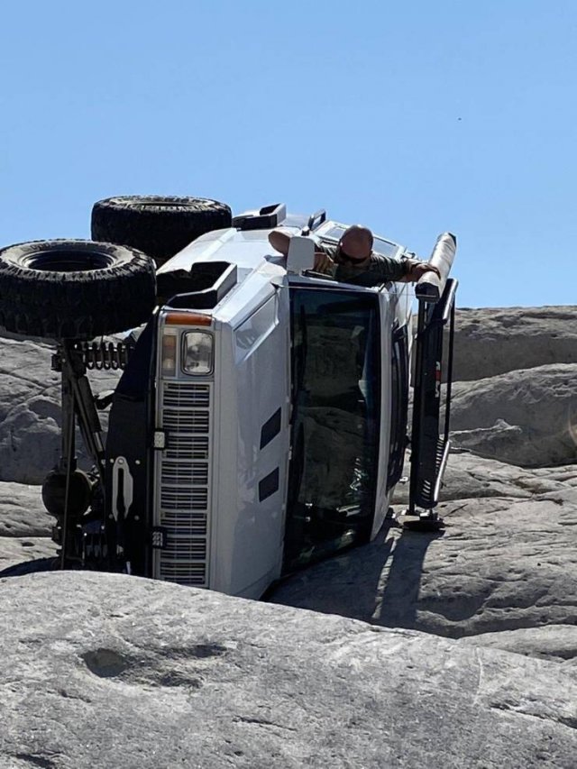 Bad Days Happen (48 pics)