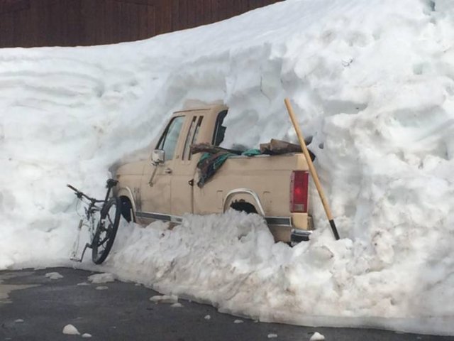 Bad Days Happen (48 pics)