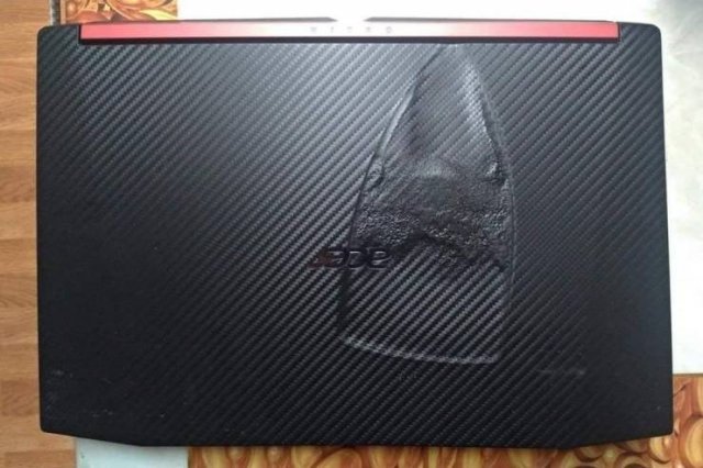 Bad Days Happen (48 pics)