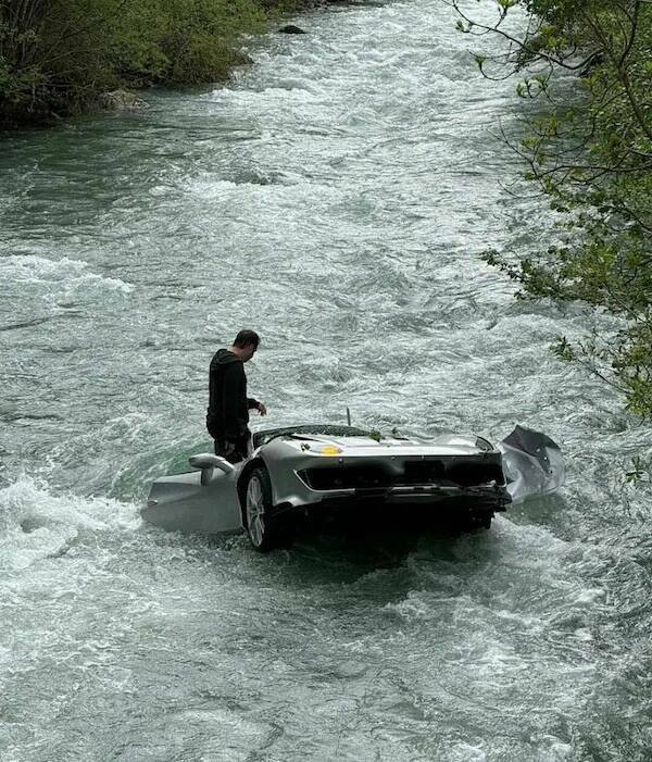 Terrible Drivers (27 pics) Terrible Drivers (27 pics)
