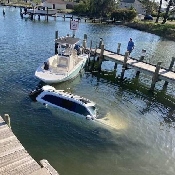 Terrible Drivers (27 pics) Terrible Drivers (27 pics)