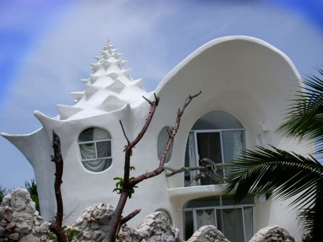 Strange Buildings (21 pics)