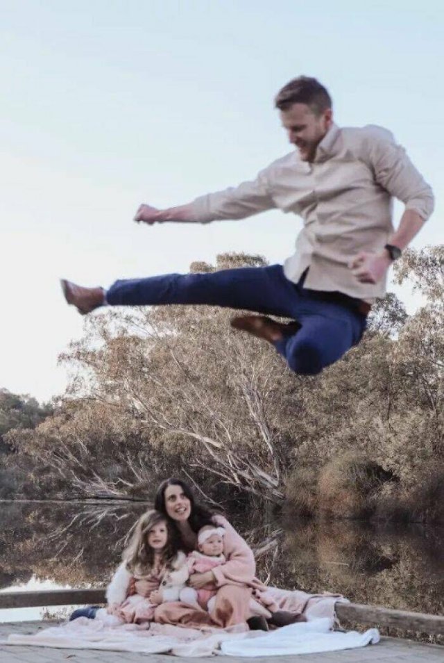 Awkward Family Photos (22 pics)
