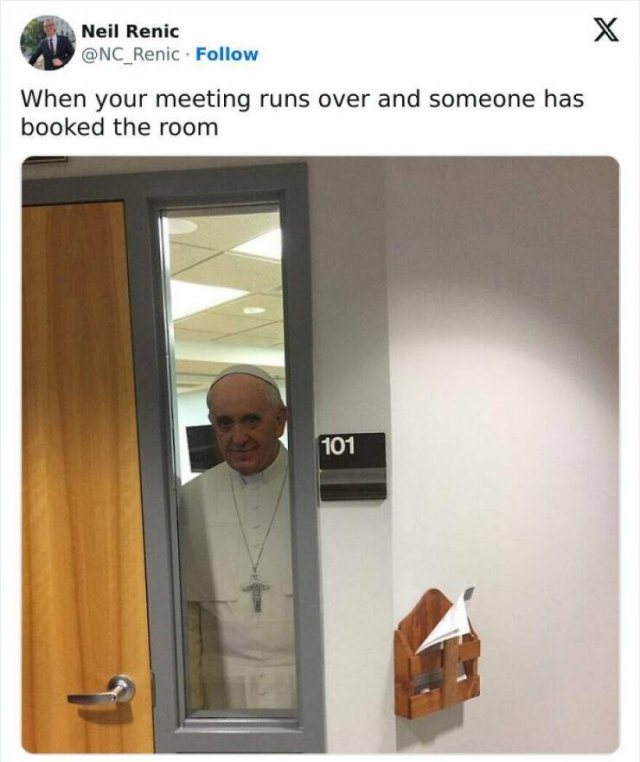 Hilarious Tweets About Work (23 pics)