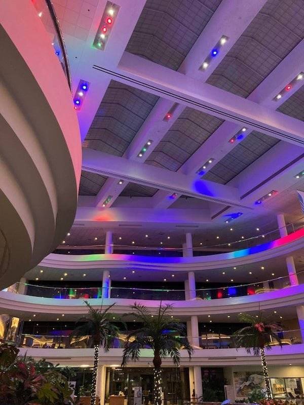 People Share Photos From Their Workplaces (26 pics)