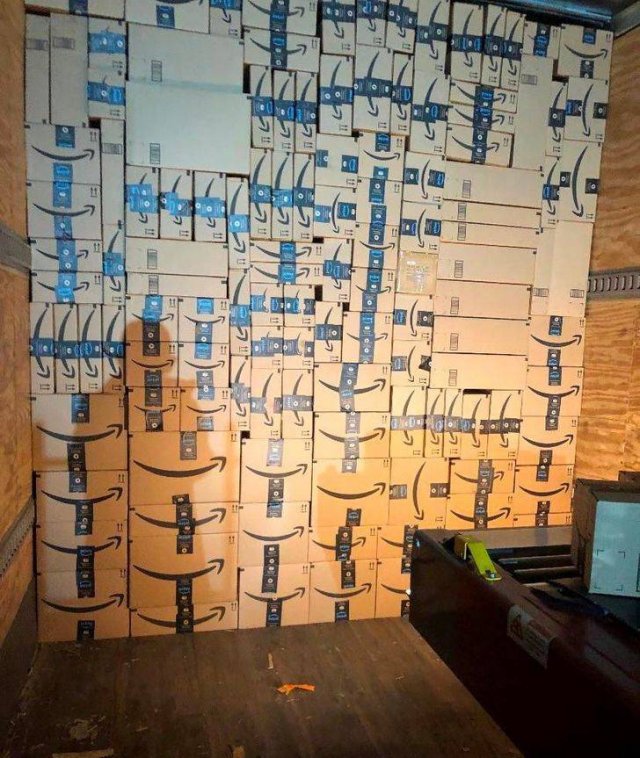 People Share Photos From Their Workplaces (26 pics)