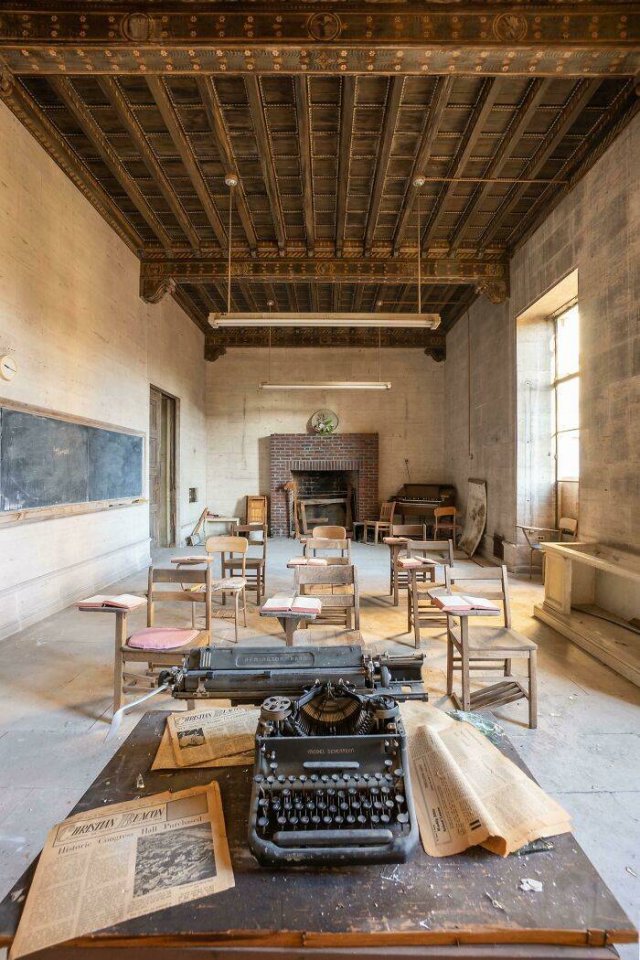 Atmospheric Abandoned Places (39 pics)