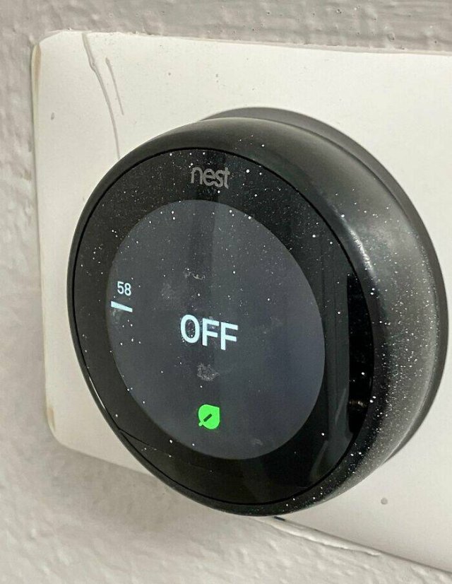 Annoying Situations At Work (23 pics)