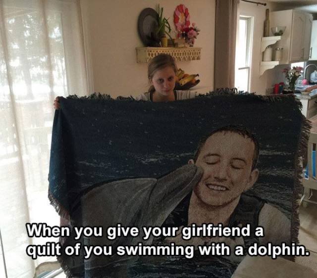 Strange Presents (28 pics)