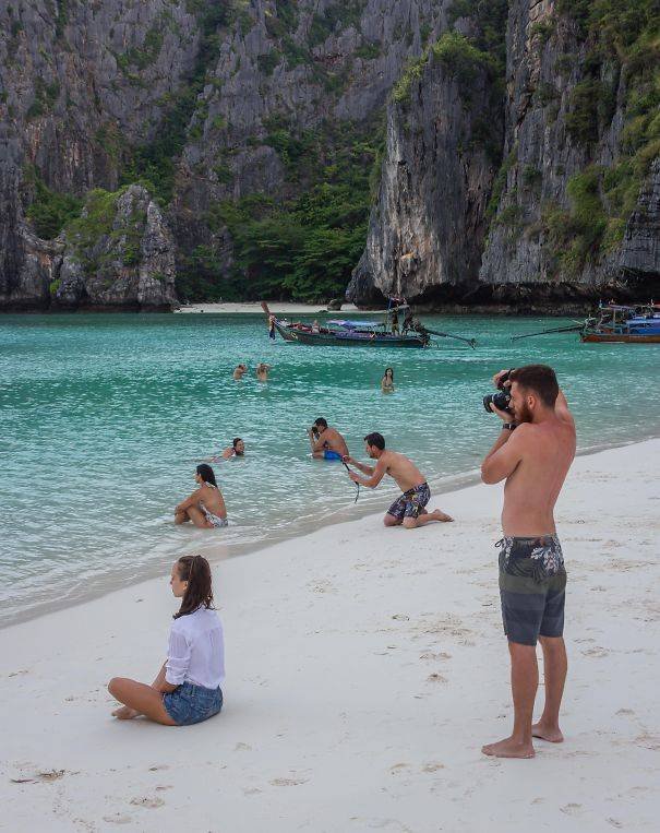 Funny And Strange Situations On The Beaches (34 pics)