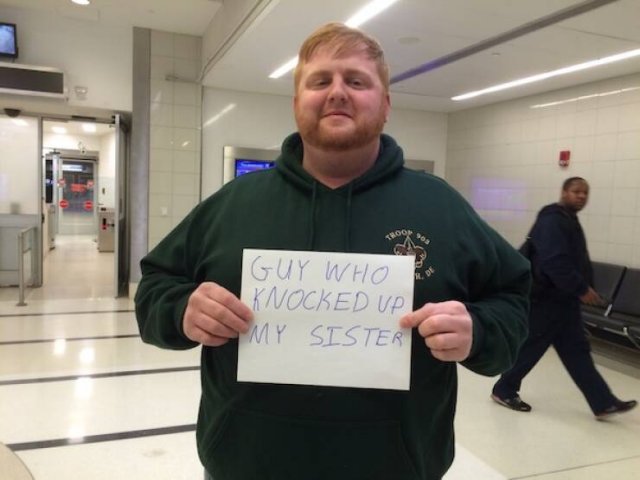 Funny ''Welcome Home'' Signs (21 pics)