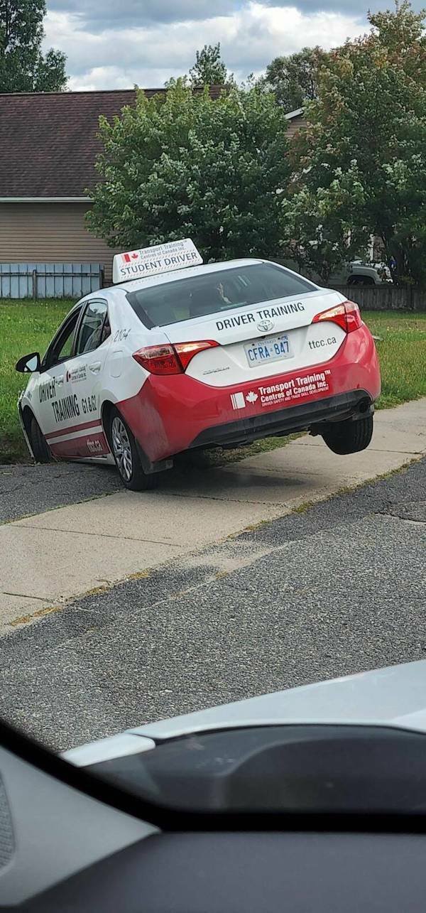 Epic Car Crashes (21 pics)
