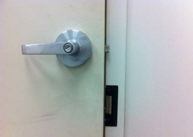 What Is Going On Here? (37 pics) What Is Going On Here? (37 pics)