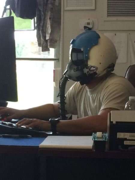 Funny Workplace Photos (38 pics)