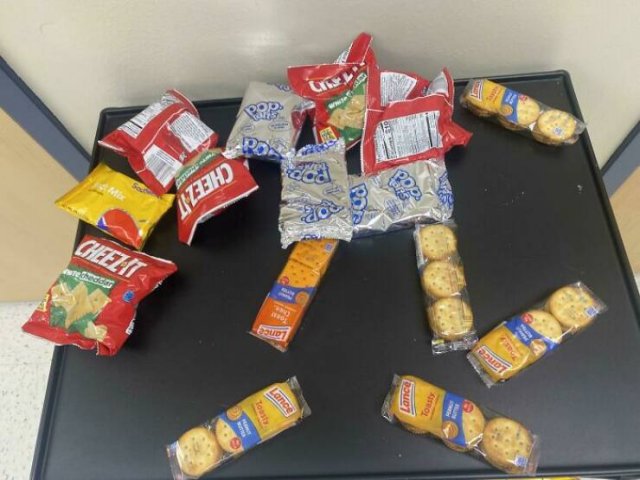 Bad Presents (24 pics)