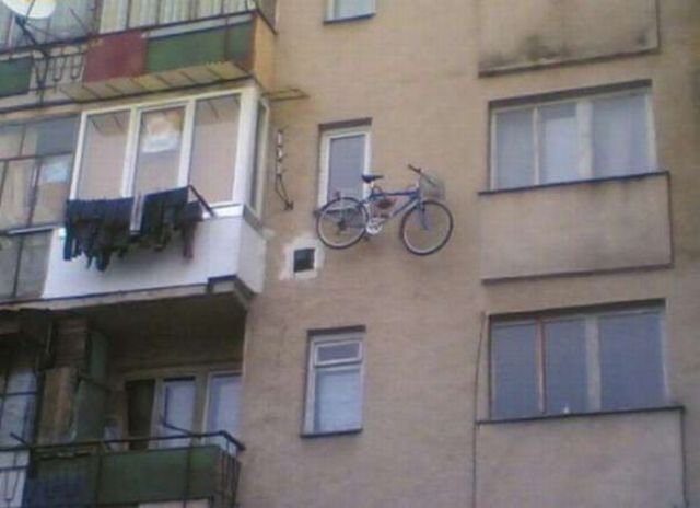 Strange Bicycle Parking (20 pics)