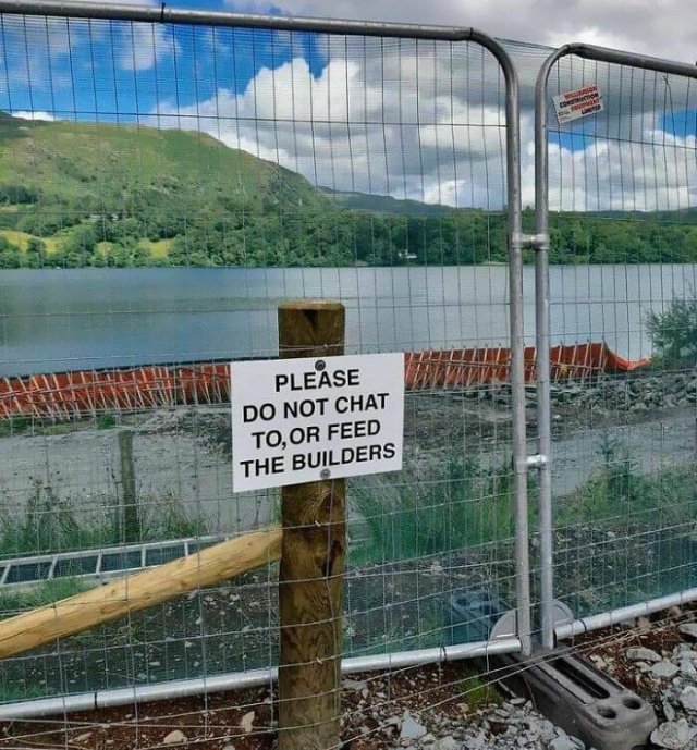 Hilarious Signs (25 pics)