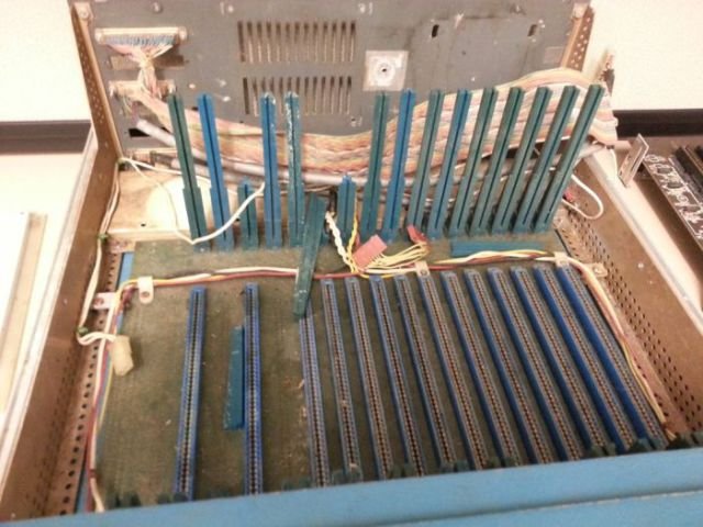 A Repair Technician's Hell (39 pics)