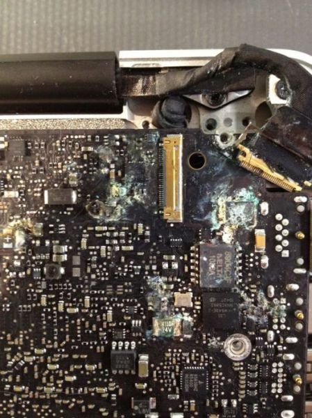 A Repair Technician's Hell (39 pics)