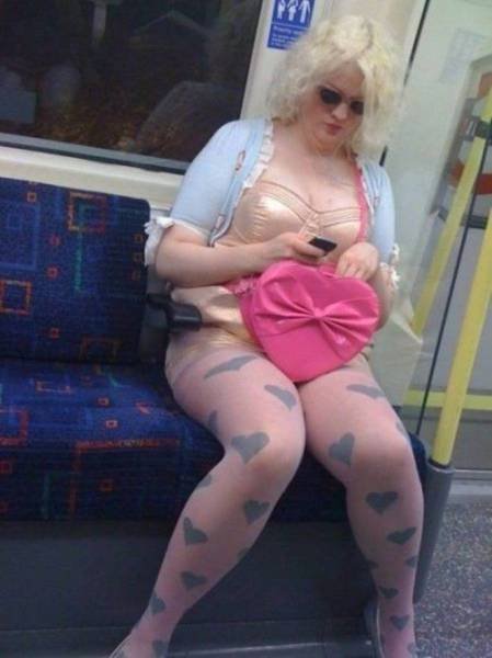 Awful Fashion (54 pics) Awful Fashion (54 pics)