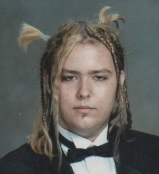 People Share Their Awkward Childhood Photos (28 pics)