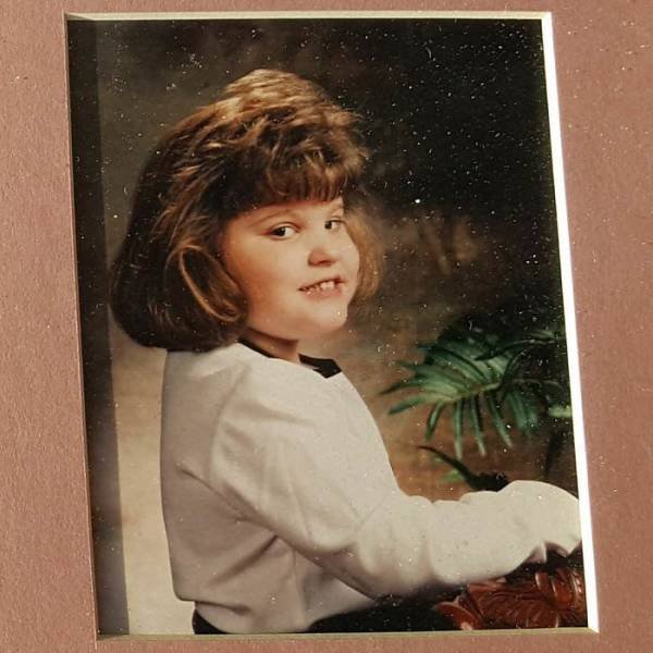 People Share Their Awkward Childhood Photos (28 pics)