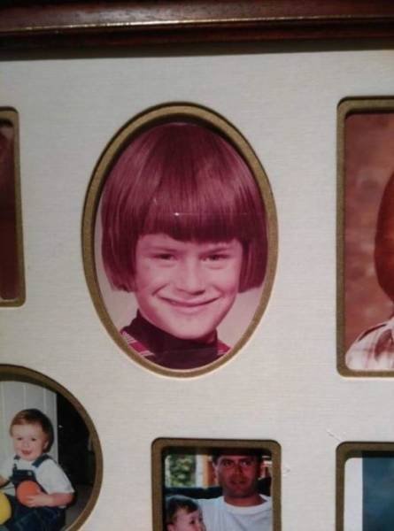 People Share Their Awkward Childhood Photos (28 pics)
