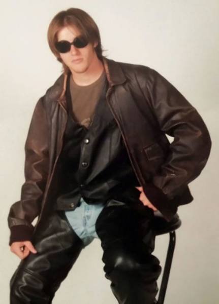 People Share Their Awkward Childhood Photos (28 pics)