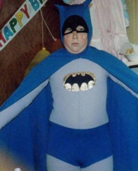 People Share Their Awkward Childhood Photos (28 pics)